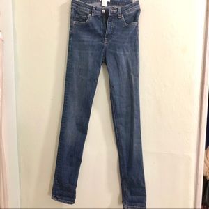 H&M Skinny Jeans (High-waisted)
